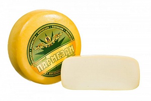 Сыр Пармезан Беловежский Молодой 45%